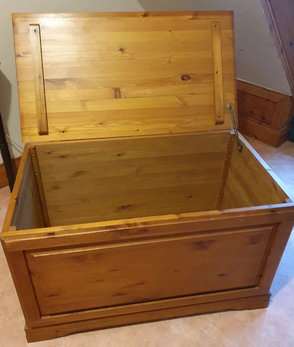 Blanket Box - Solid Pine - Image 2