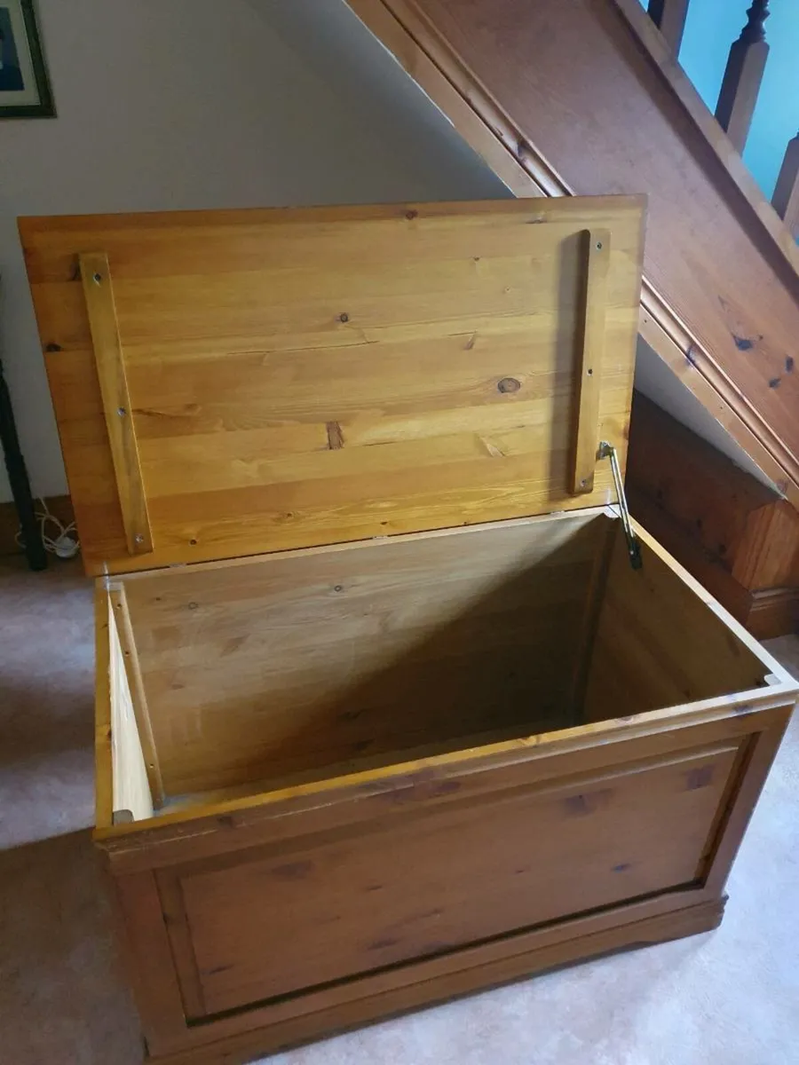 Blanket Box - Solid Pine - Image 3