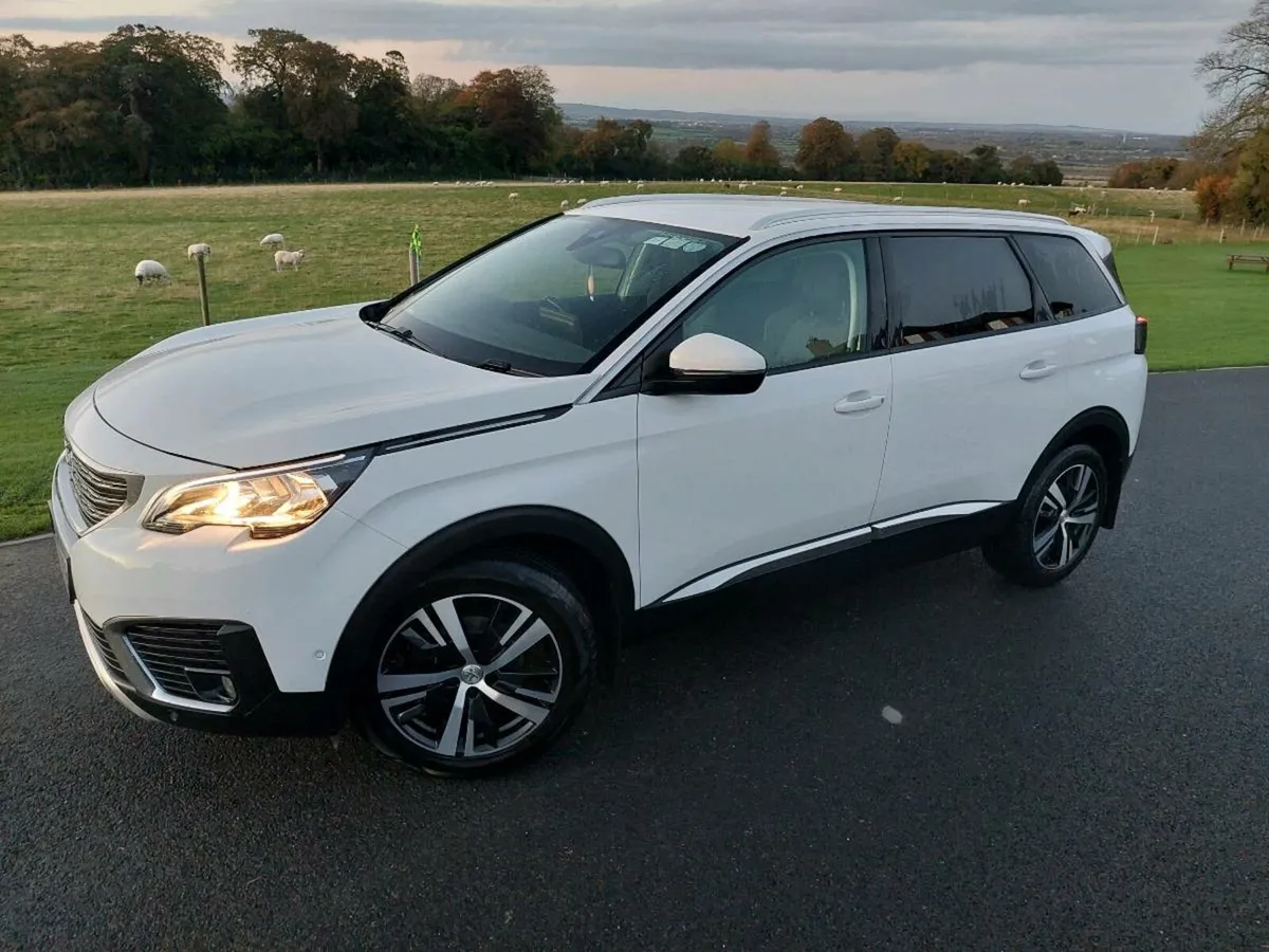 5008 Allure 1.5 BLUE HDI 130A *Full NCT* - Image 1