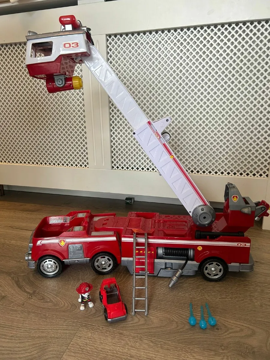 Paw Patrol Fire Engine