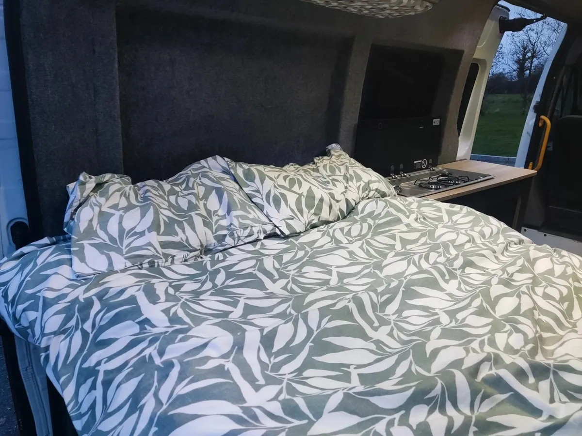 Campervan - Image 3