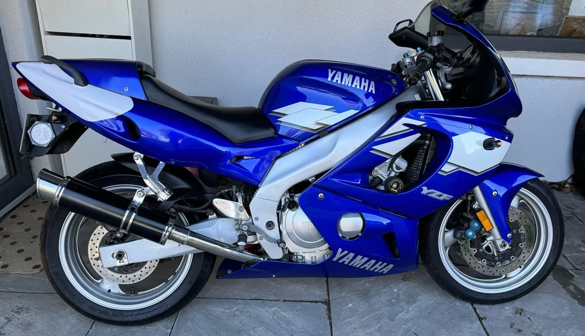 YAMAHA YZF 600 - Image 3