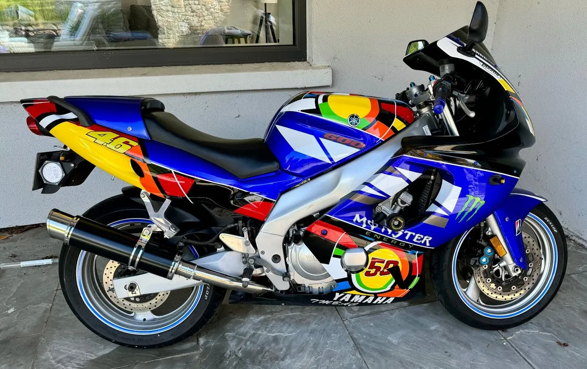YAMAHA YZF 600 - Image 1