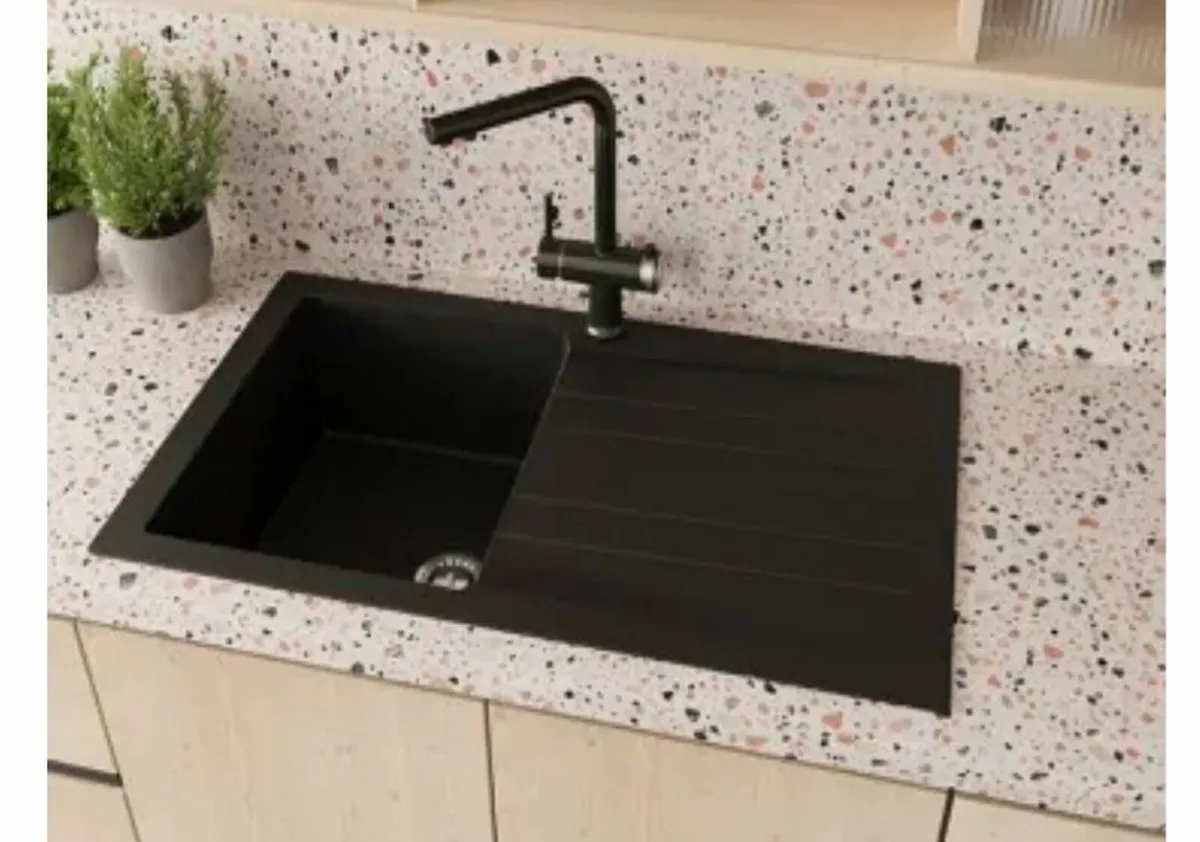 Kitchen Appliances - Image 3