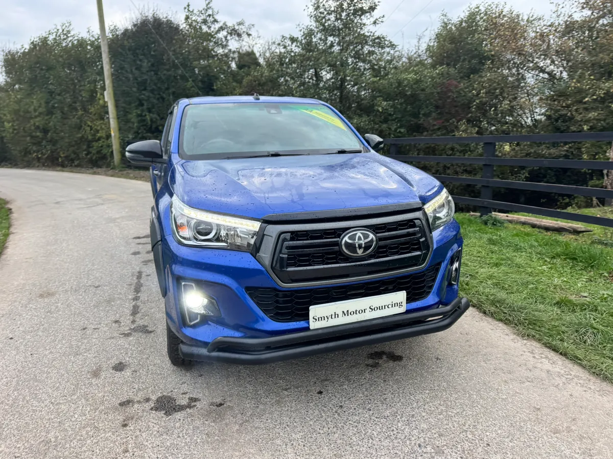 202 Toyota Hilux Invincible X Auto***** - Image 4