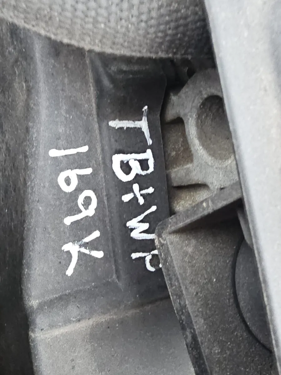 Volkswagen Golf 2014 1.6 tdi . Nct&tax €5990 - Image 3