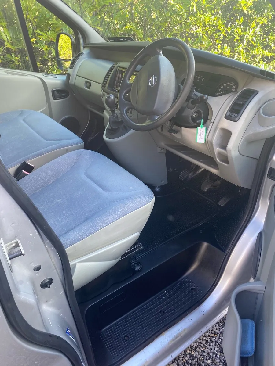 Camper Van - Image 4