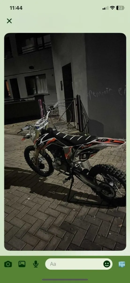 Dirt bike - Image 1