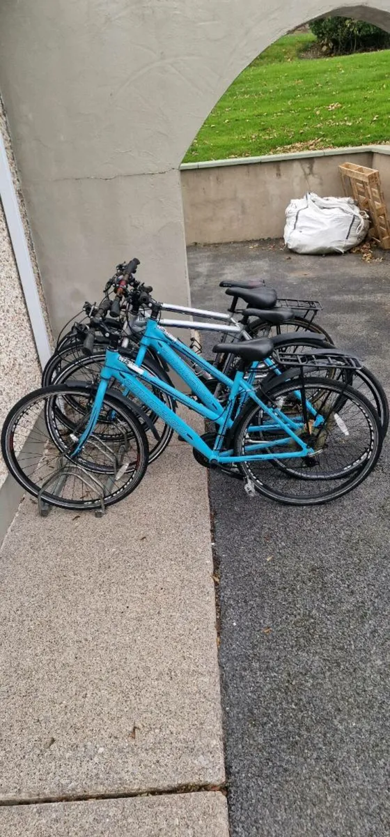4 Ammaco.CS 300 Adult Bikes - Image 1