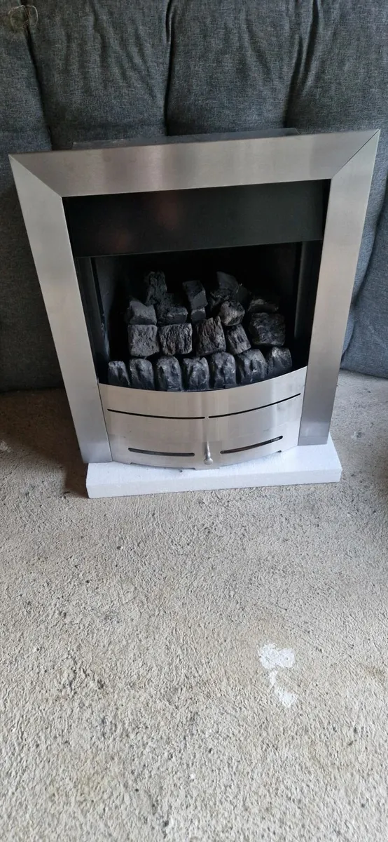 Gas fire insert , fireplace - Image 3