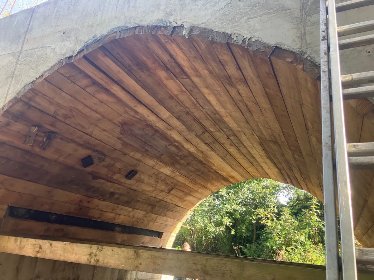 Formwork for arch bridge - Image 1