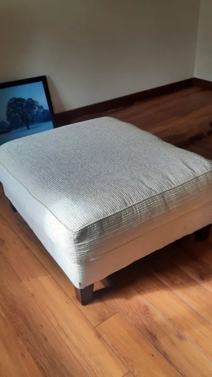 Cream ottoman - Image 1