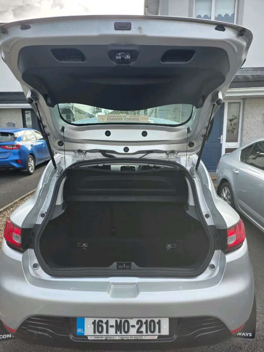 Renault Clio 1.2L petrol 2016 - Image 4