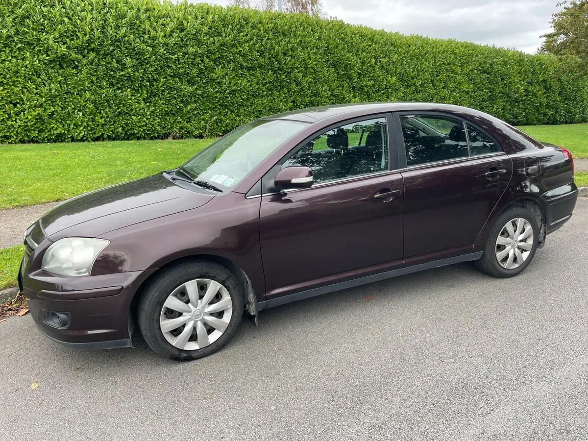 Toyota Avensis - Image 1