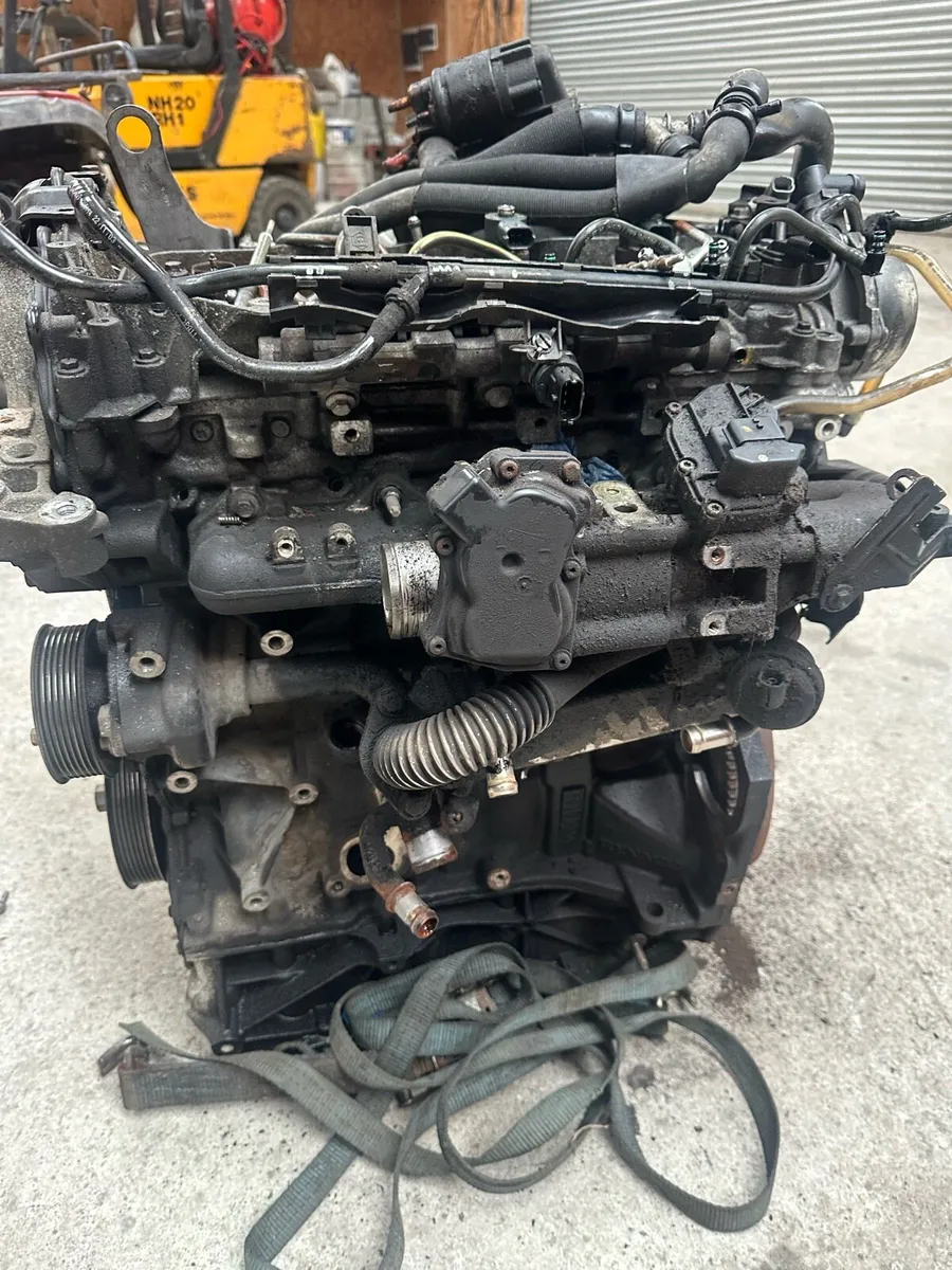 Vivaro engine - Image 1