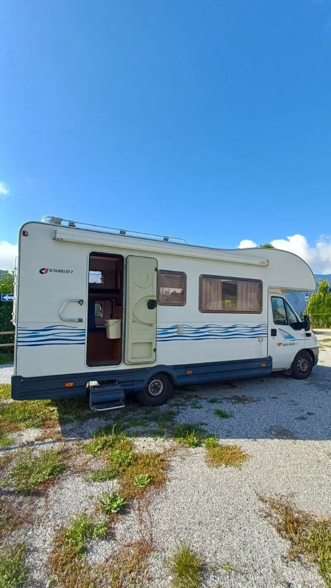 Motorhome Ducato Rollerteam 7 - Image 2