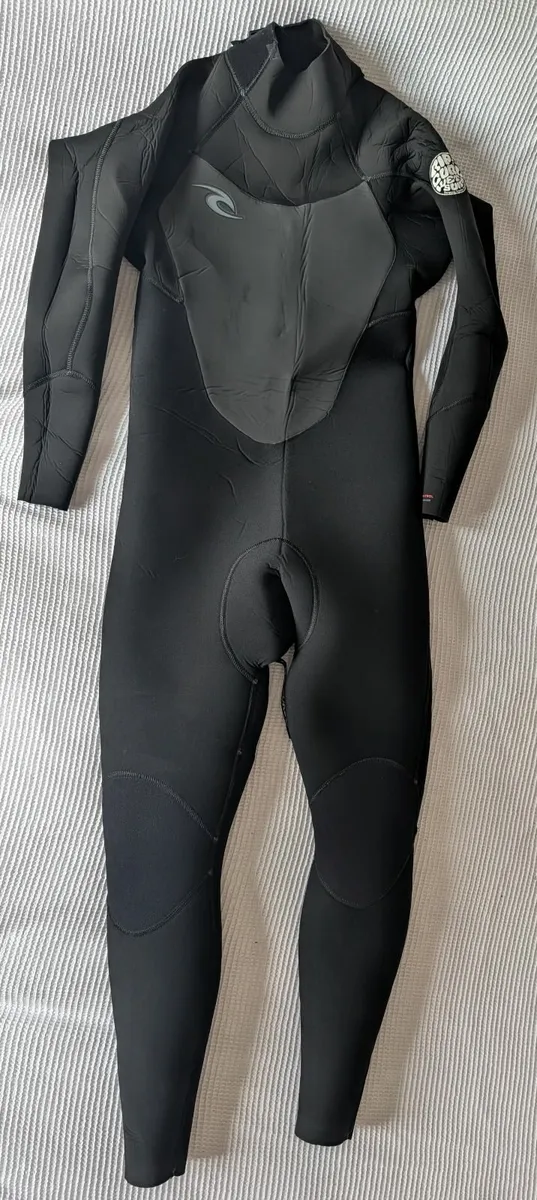 Ripcurl Dawn Patrol 5mm mens wetsuit - Image 1