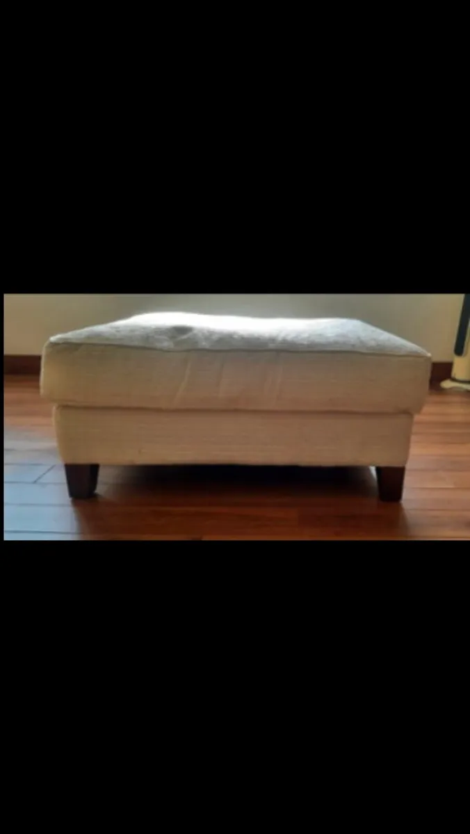 Cream ottoman - Image 2