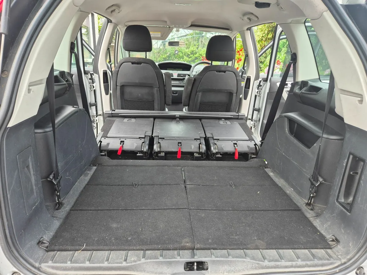 Citroen C4 Picasso 2011 - Image 2