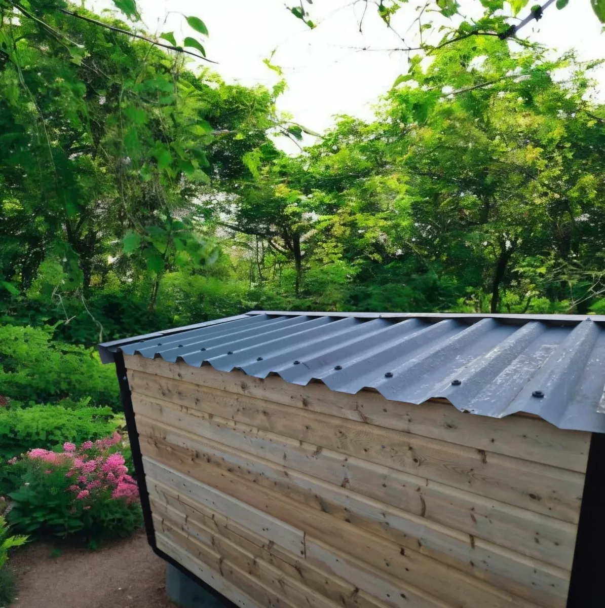 Bike shed - Image 2