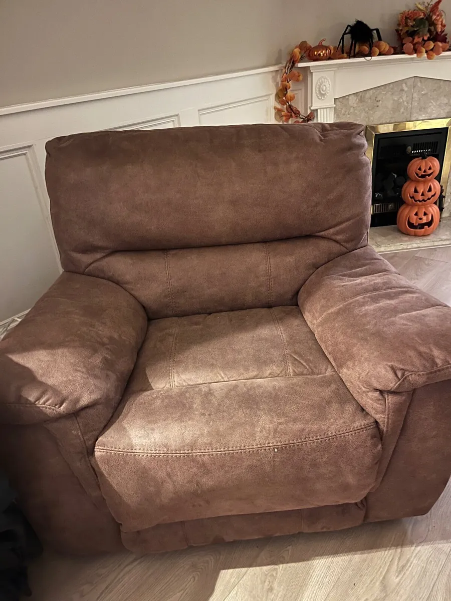Sofa - Image 3