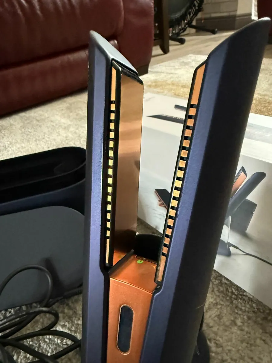 Dyson Corrale Hair Straightener - Image 3