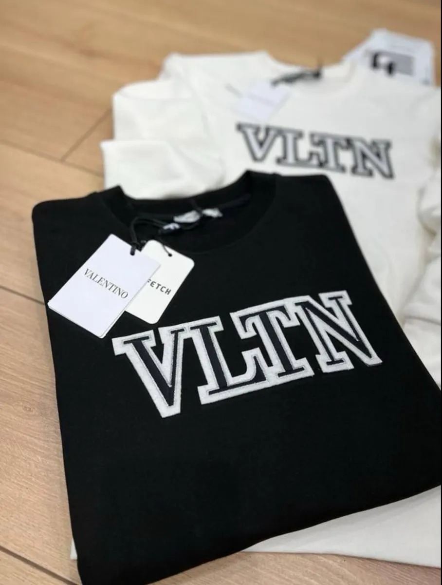 Clothing - Image 2