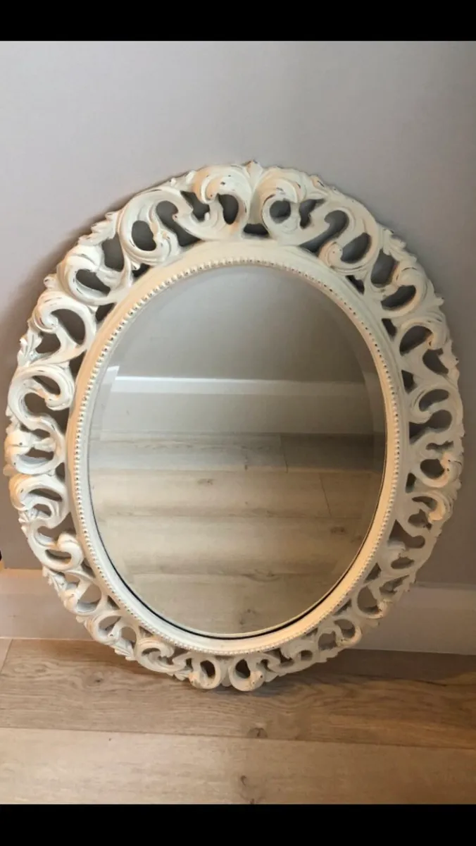 Gallery Oval Mirror - Image 1