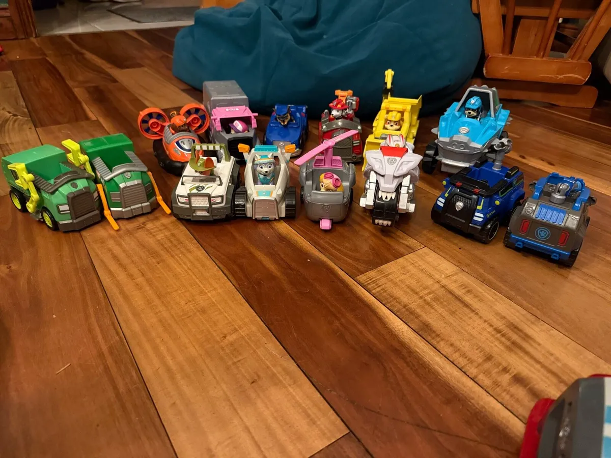 Paw Patrol Rescue Vehicles Mix Bundle - Image 1