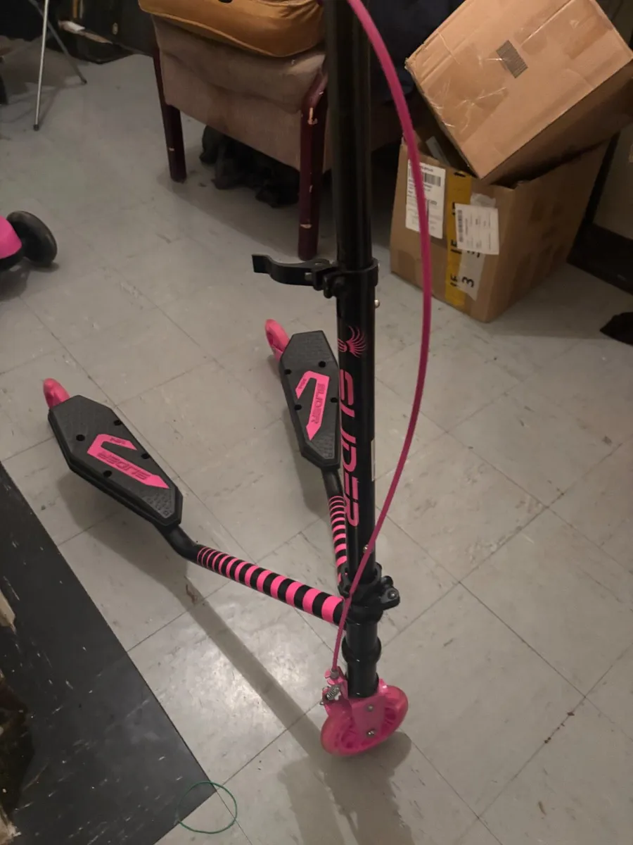 Kids Scooters - Image 4