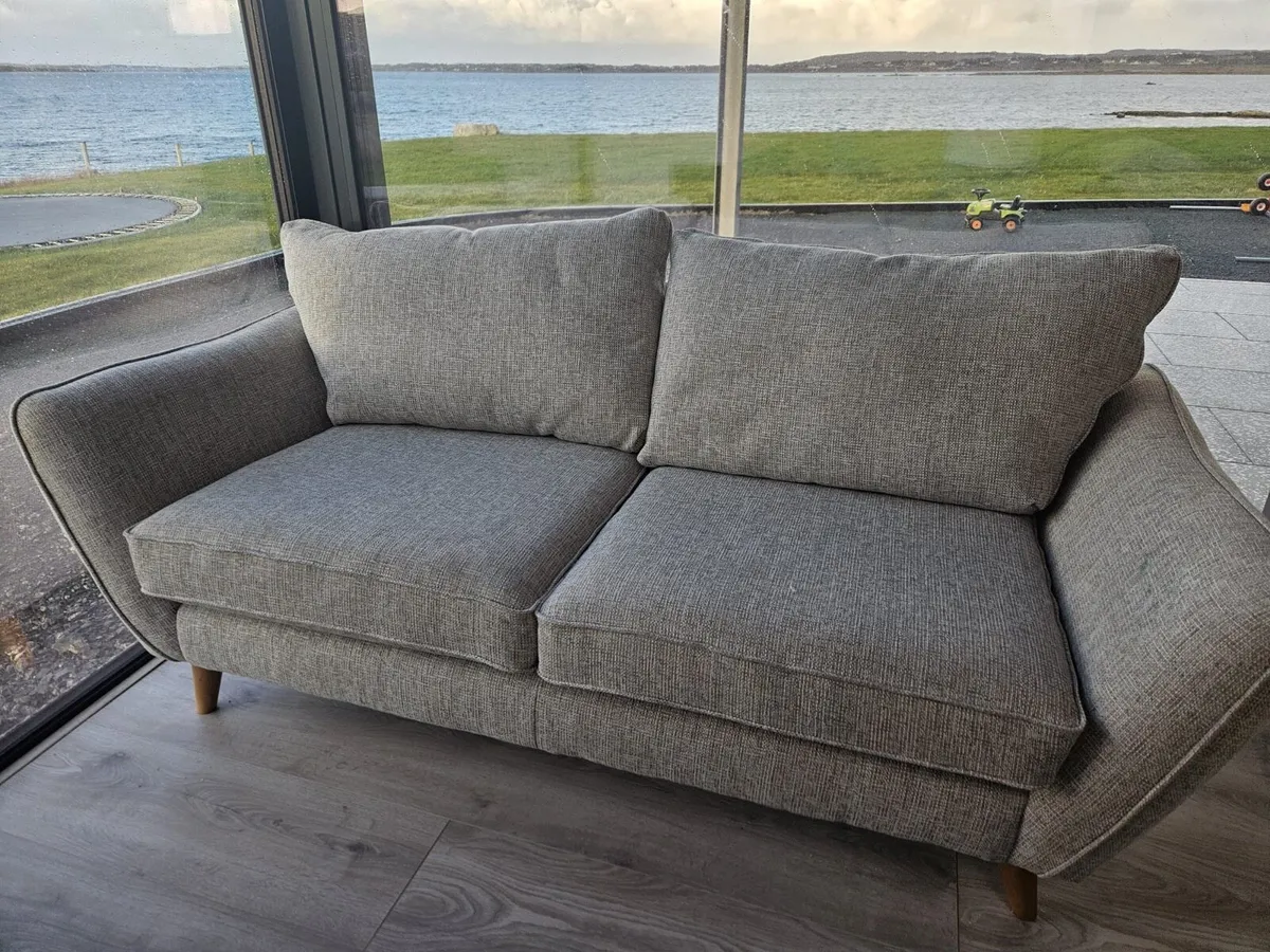 Sofa - Image 4