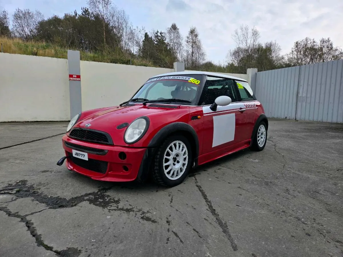 Mini Cooper R50 - Image 1