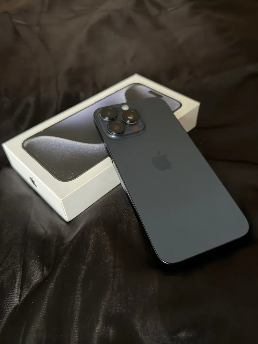 Iphone 15 Pro Max 256GB - Image 1