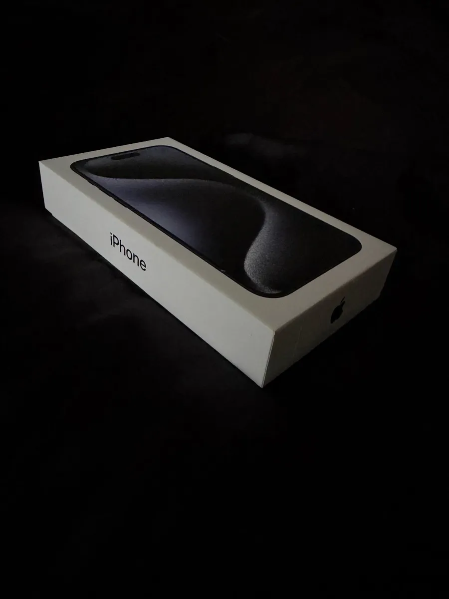 Iphone 15 Pro Max 256GB - Image 3