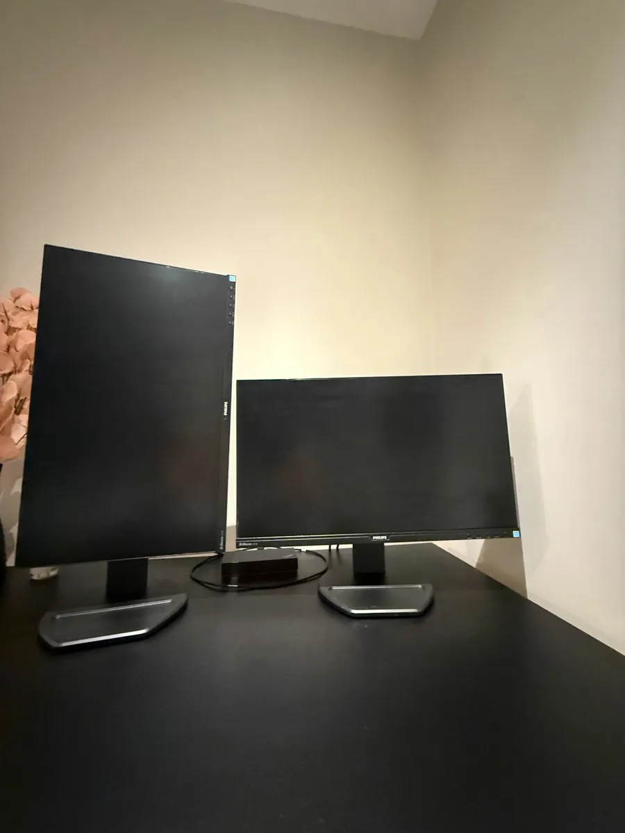 Philips Monitor 24" LCD monitor - Brand new condit - Image 3