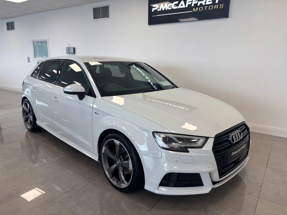 2017 AUDI A3 1.4 TFSI S-LINE BLACK EDITION AUTO - Image 4