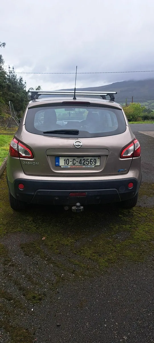 Nissan Qashqai 2010 - Image 3