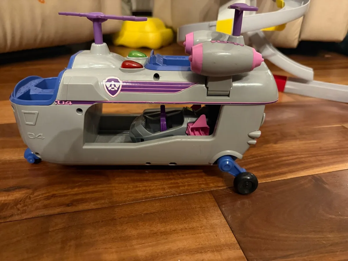 Paw patrol Skye’s Ultimate Rescue Helicopter - Image 1