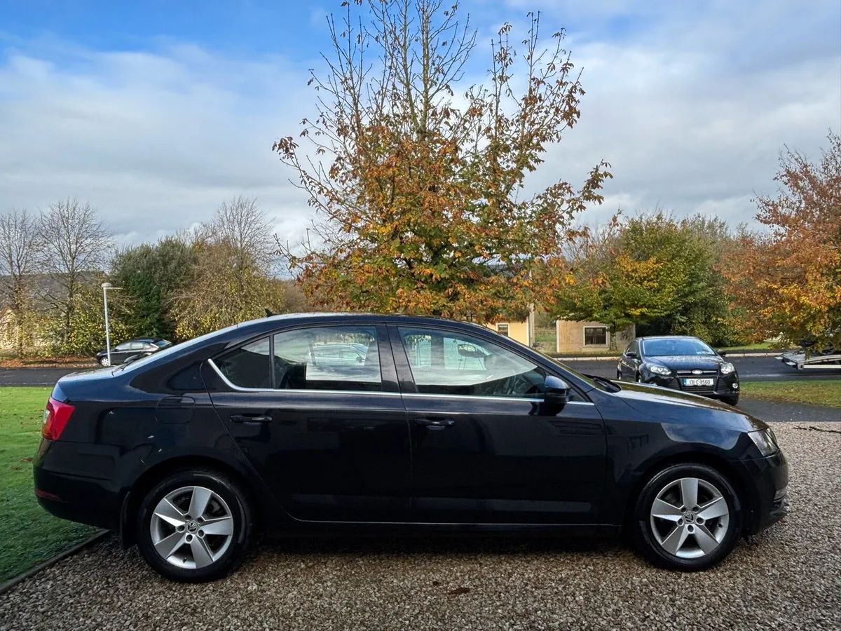 2019 Skoda Octavia SE technology - Image 2