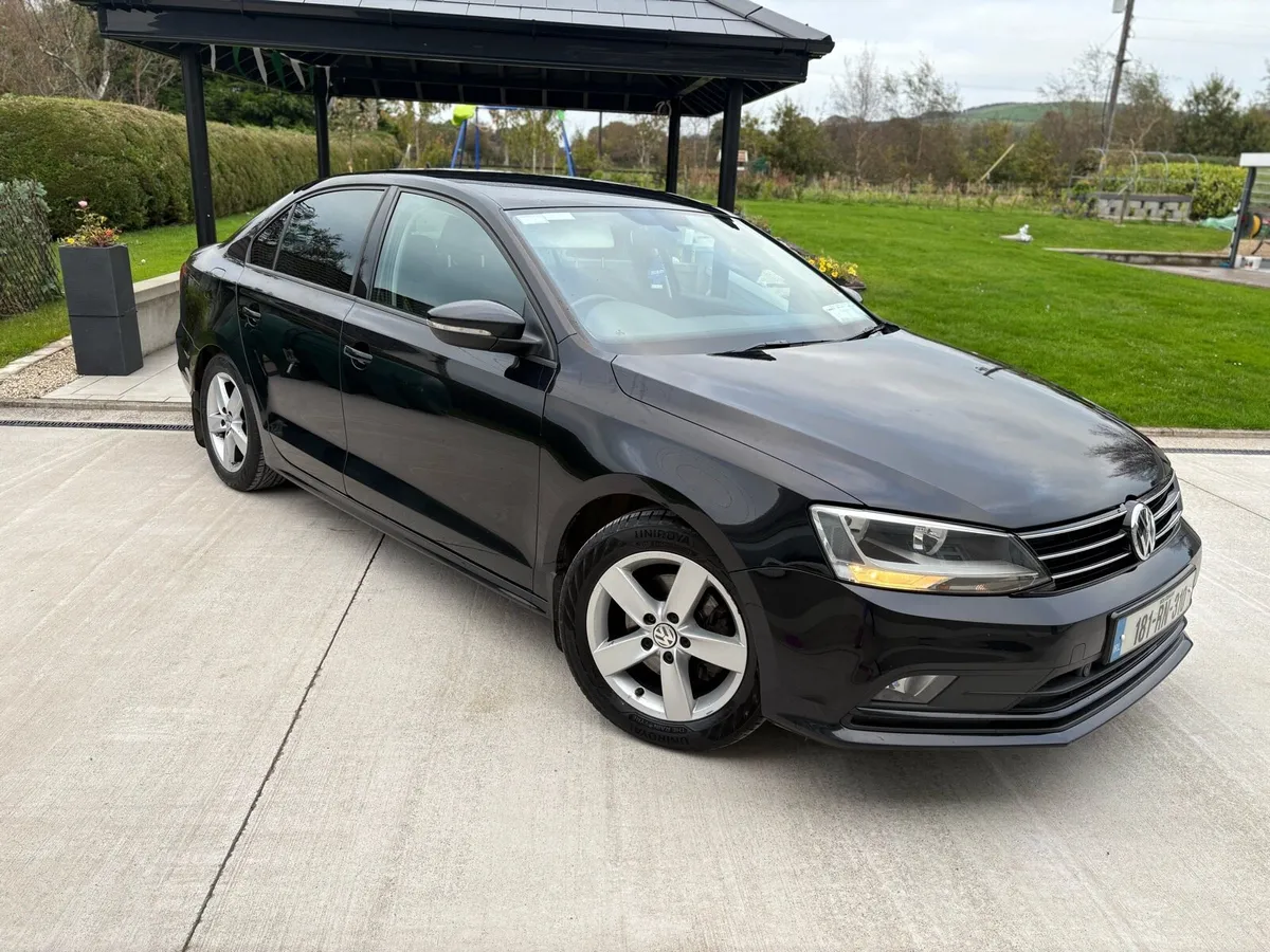 Volkswagen Jetta - Image 2