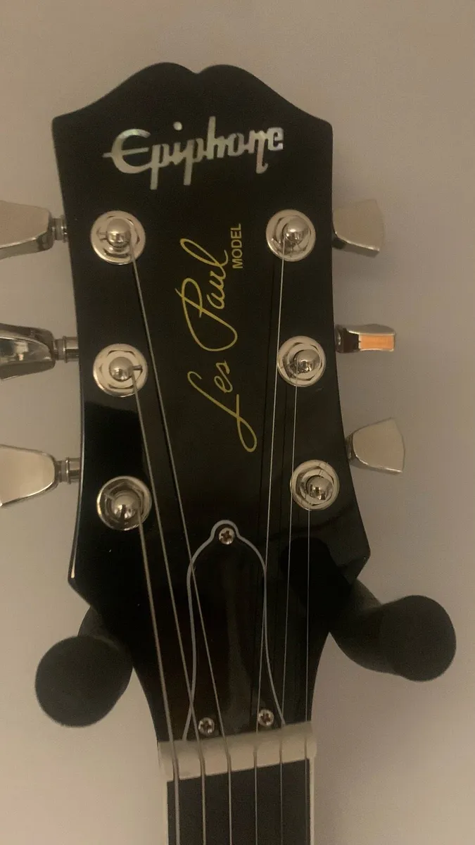 Guitar - Image 3