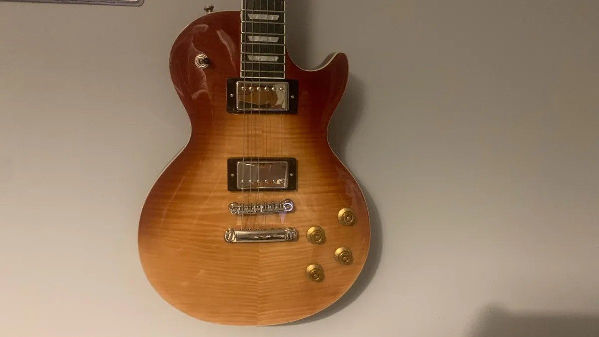 Guitar - Image 4