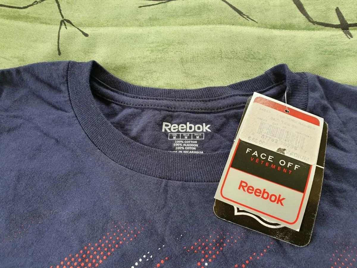 New York Rangers NHL Navy T-Shirt Medium Reebok - Image 2