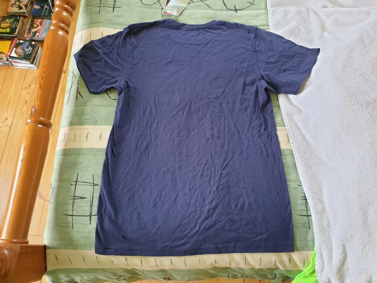 New York Rangers NHL Navy T-Shirt Medium Reebok - Image 4