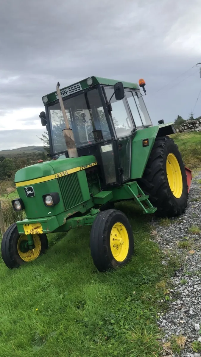 John Deere 2130 - Image 2