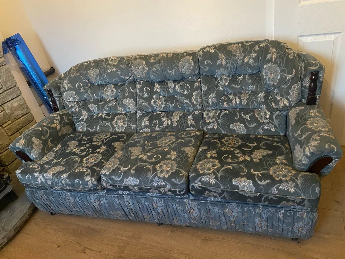 3 piece suite for sale - Image 1