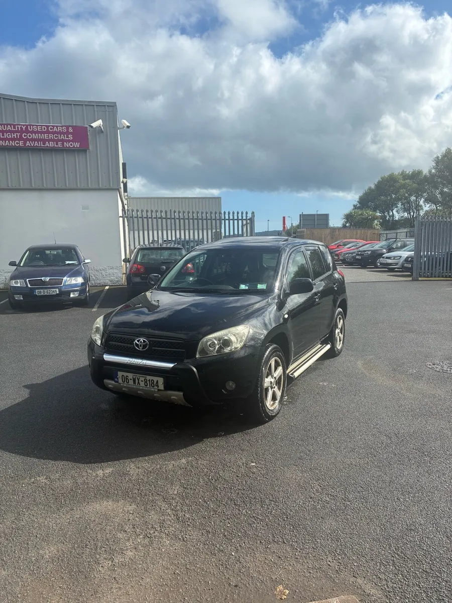 Toyota rav4 - Image 1