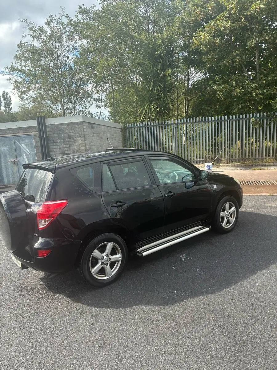 Toyota rav4 - Image 4