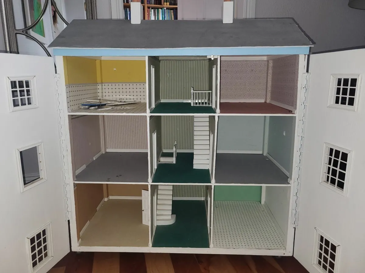 Dolls House - Image 2