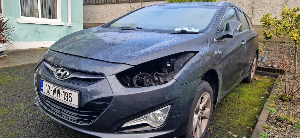 Hyundai i40 1.7 crdi parts - Image 4